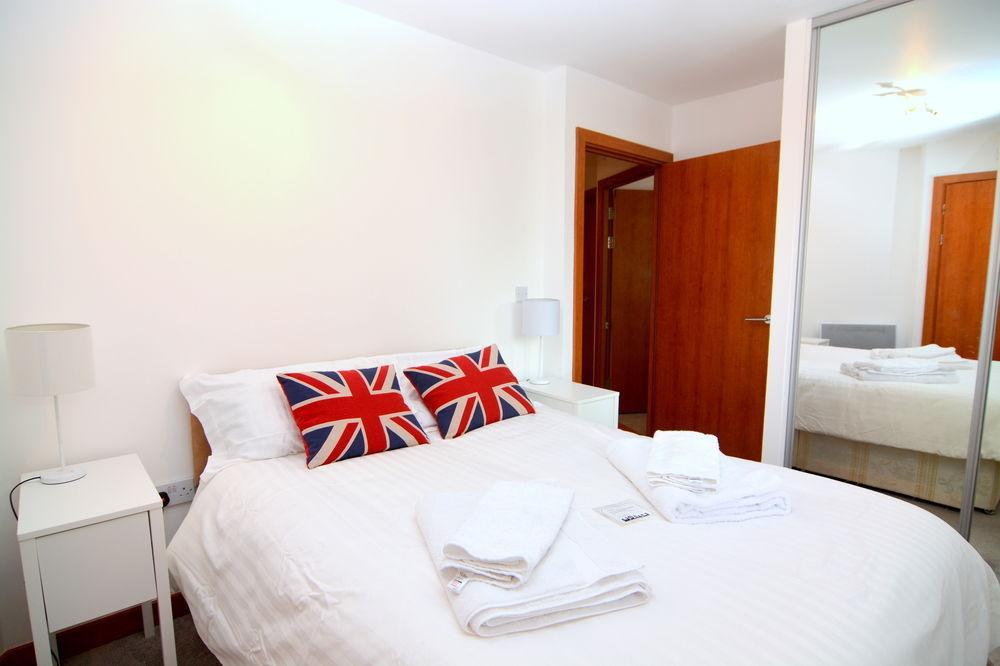 Apartment Wharf - Cuba Street ลอนดอน ภายนอก รูปภาพ