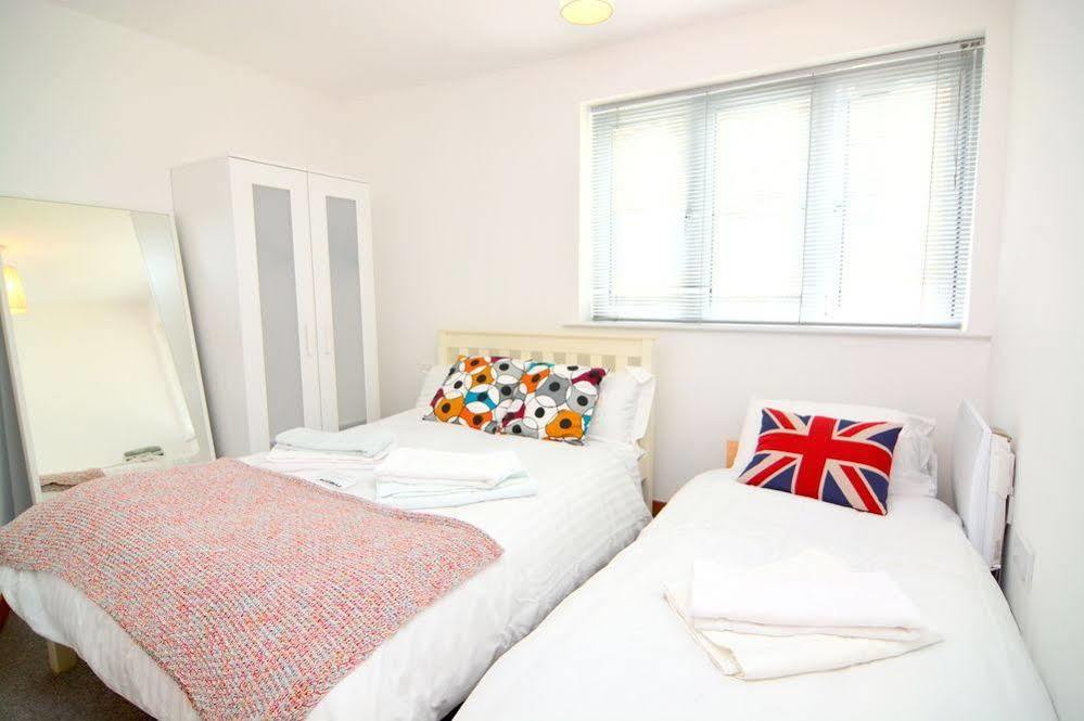 Apartment Wharf - Cuba Street ลอนดอน ภายนอก รูปภาพ