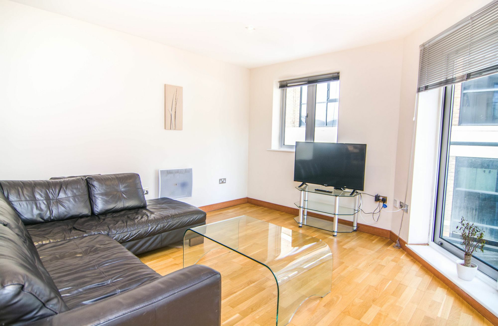 Apartment Wharf - Cuba Street ลอนดอน ภายนอก รูปภาพ