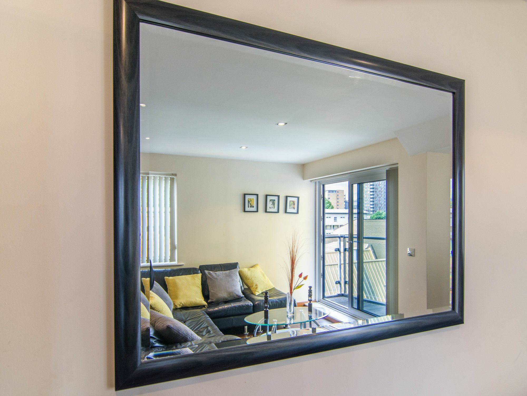 Apartment Wharf - Cuba Street ลอนดอน ภายนอก รูปภาพ